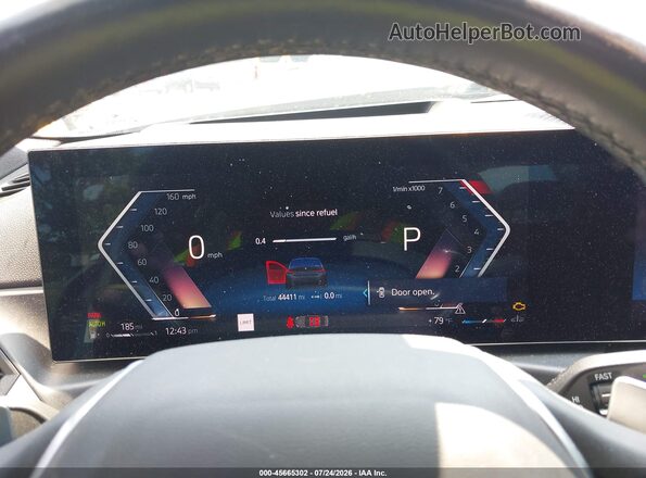 3MW89FF04R8E04261 2024 BMW 3 SERIES Gray Rear seats view
