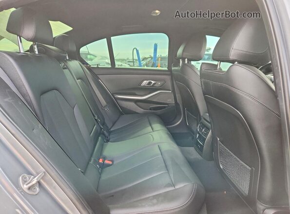 3MW89FF05P8D69095 2023 BMW 3 SERIES Silver Rear seats view