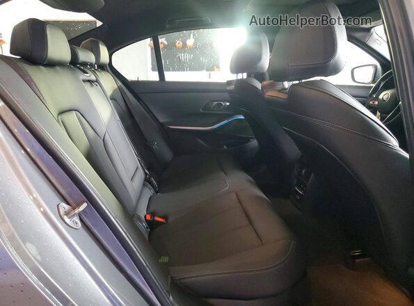 3MW89FF06R8E14211 2024 BMW 3 SERIES Gray Widok tylnych siedzeń