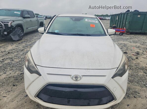 3MYDLBYV0HY168891 2017 TOYOTA YARIS White Vista frontal
