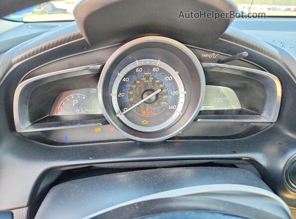 3MYDLBYV0HY176036 2017 TOYOTA YARIS Blue Instrument cluster view