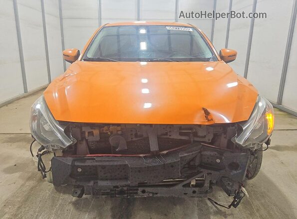 3MYDLBYV0JY323185 2018 TOYOTA YARIS Orange Vista frontal