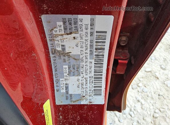 3MYDLBYV0JY323185 2018 TOYOTA YARIS Orange Vista del compartimento del motor