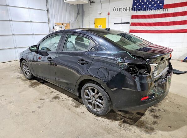 3MYDLBYV0KY503624 2019 TOYOTA YARIS Black Rear left