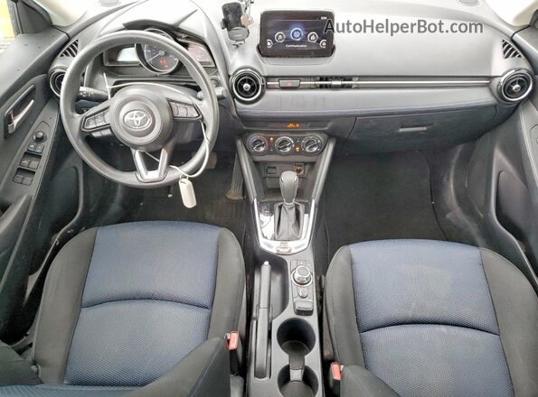 3MYDLBYV0KY509438 2019 TOYOTA YARIS Blue წინა პანელის ხედი