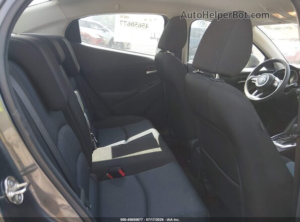 3MYDLBYV0KY517622 2019 TOYOTA YARIS Gray Vista de la etiqueta del VIN