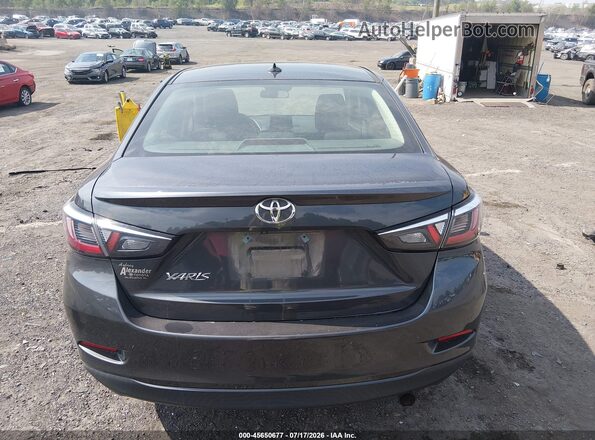 3MYDLBYV0KY517622 2019 TOYOTA YARIS Gray 