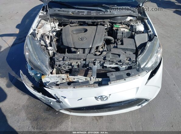 3MYDLBYV0KY521654 2019 TOYOTA YARIS Бирюзовый Вид сзади