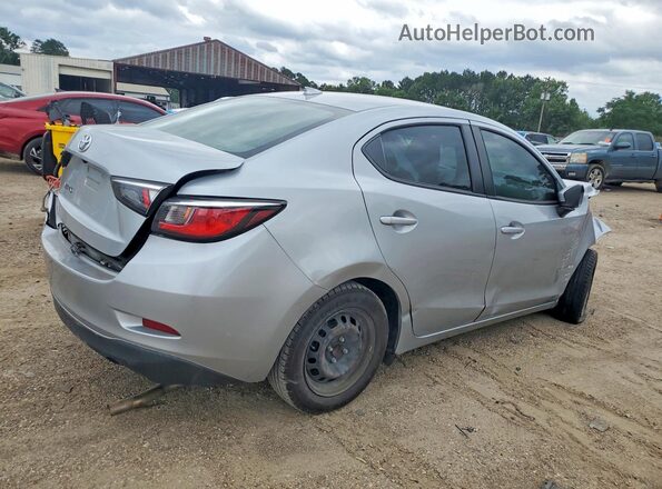 3MYDLBYV0KY528670 2019 TOYOTA YARIS Gray Հետևի աջ