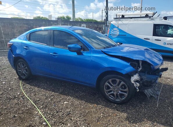 3MYDLBYV0LY711682 2020 TOYOTA YARIS Blue წინა მარჯვენა