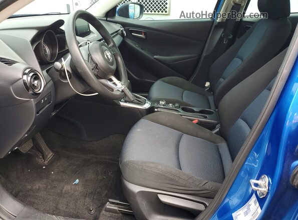 3MYDLBYV0LY711682 2020 TOYOTA YARIS Blue წინა სალონის ხედი