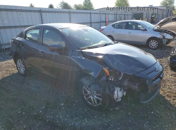 3MYDLBYV1HY193427 2017 TOYOTA YARIS Серый Передняя правая четверть