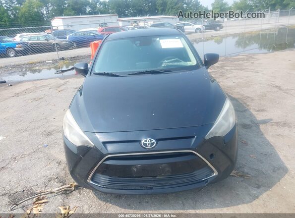 3MYDLBYV2HY156113 2017 TOYOTA YARIS IA Black Սարքավորումների վահանակի տեսք