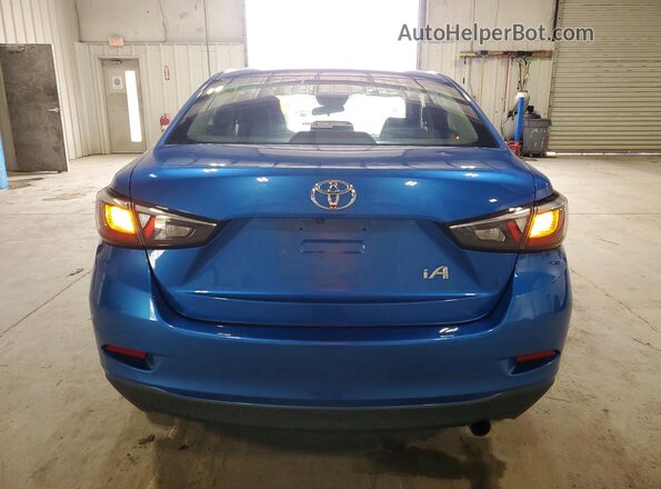 3MYDLBYV2HY158783 2017 TOYOTA YARIS Blue უკანა ხედი
