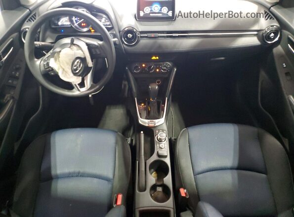 3MYDLBYV2HY158783 2017 TOYOTA YARIS Blue წინა პანელის ხედი