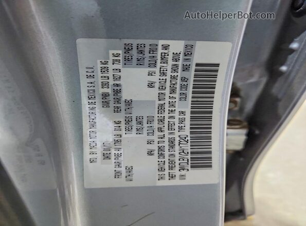 3MYDLBYV2HY170240 2017 TOYOTA YARIS Silver Widok komory silnika