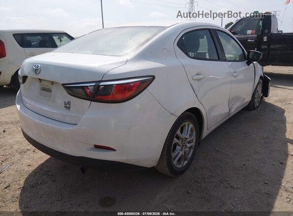 3MYDLBYV2JY330185 2018 TOYOTA YARIS IA White Հետևի աջ