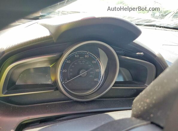 3MYDLBYV2KY508176 2019 TOYOTA YARIS Silver Instrument cluster view