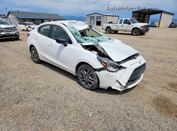 3MYDLBYV2KY518822 2019 TOYOTA YARIS White Առջևի աջ