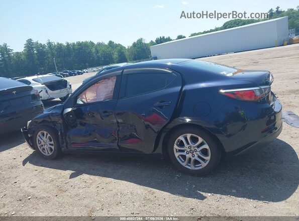 3MYDLBYV3HY147646 2017 TOYOTA YARIS IA Black 