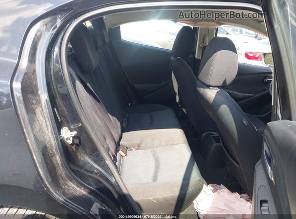 3MYDLBYV3HY165497 2017 TOYOTA YARIS IA Black VIN կոդի պիտակի տեսք