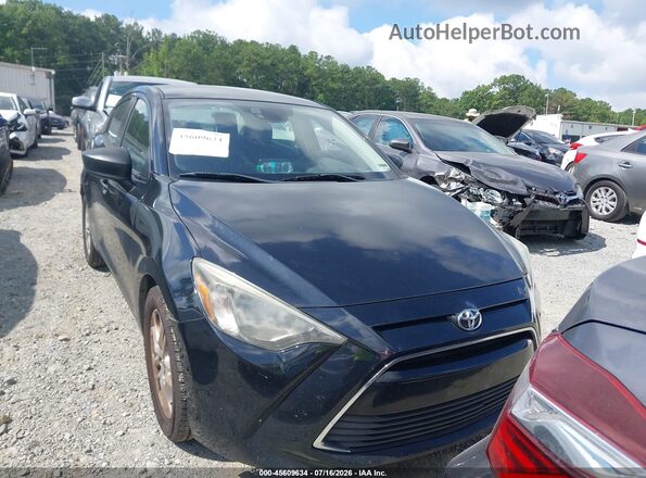 3MYDLBYV3HY165497 2017 TOYOTA YARIS IA Black Սարքավորումների վահանակի տեսք