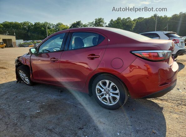 3MYDLBYV3HY182025 2017 TOYOTA YARIS Red Rear left