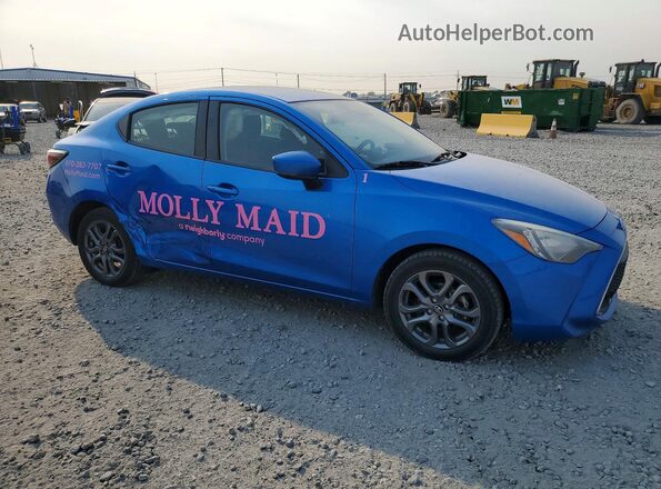 3MYDLBYV3KY503651 2019 TOYOTA YARIS Blue Front right