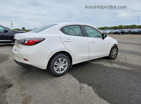 3MYDLBYV3KY509224 2019 TOYOTA YARIS Белый Задняя правая четверть