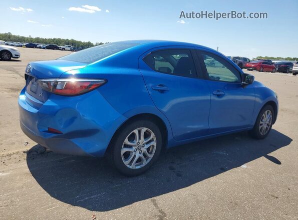 3MYDLBYV4HY153701 2017 TOYOTA YARIS Blue Հետևի աջ