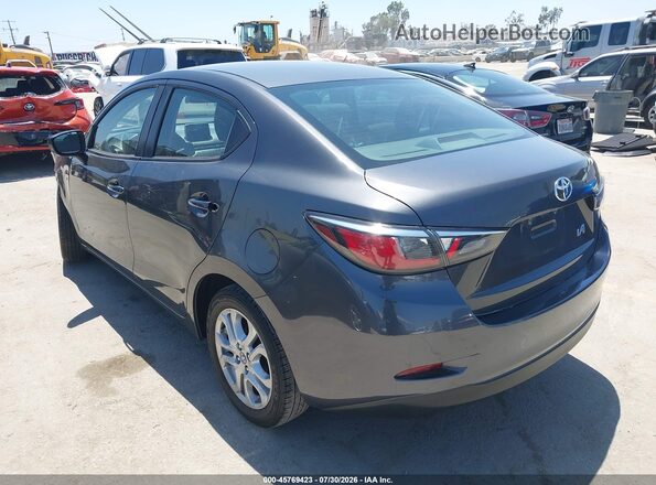 3MYDLBYV4JY311749 2018 TOYOTA YARIS IA Gray Tył lewy