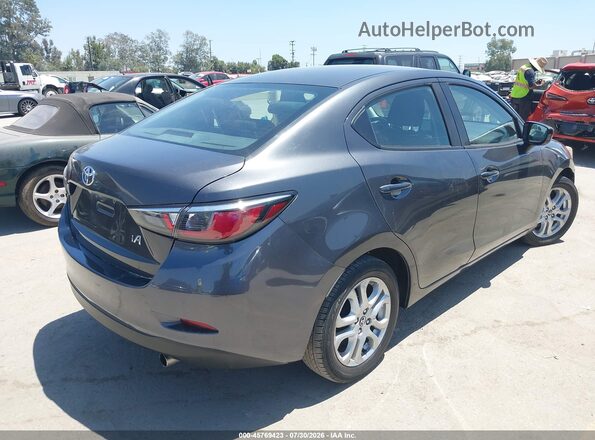 3MYDLBYV4JY311749 2018 TOYOTA YARIS IA Gray Tył prawy
