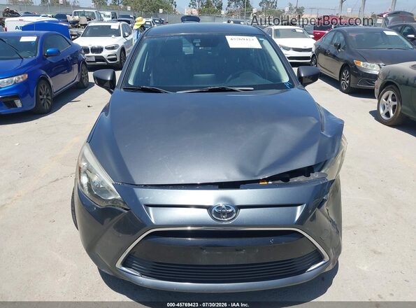 3MYDLBYV4JY311749 2018 TOYOTA YARIS IA Gray Widok zestawu wskaźników
