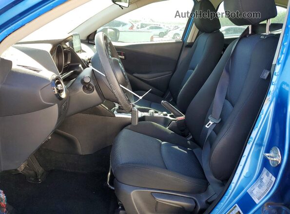 3MYDLBYV4KY502525 2019 TOYOTA YARIS Blue წინა სალონის ხედი