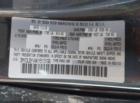 3MYDLBYV4KY513198 2019 TOYOTA YARIS Gray Widok komory silnika
