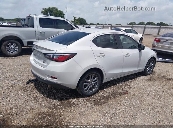 3MYDLBYV4KY515520 2019 TOYOTA YARIS Серый Задняя правая четверть