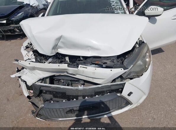 3MYDLBYV4KY520975 2019 TOYOTA YARIS White წინა ხედი