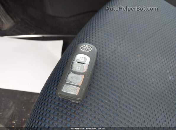 3MYDLBYV5JY326874 2018 TOYOTA YARIS IA Черный Вид панели приборов