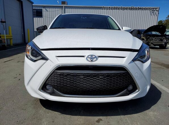 3MYDLBYV5KY517762 2019 TOYOTA YARIS White წინა ხედი