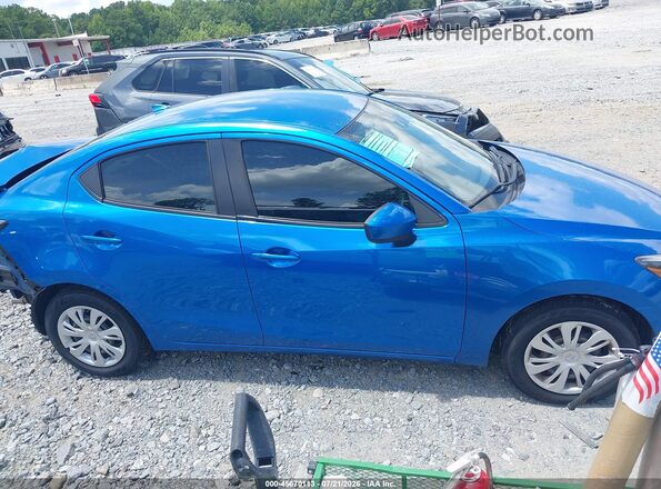 3MYDLBYV5KY527319 2019 TOYOTA YARIS Синий Панорамный вид салона 360°