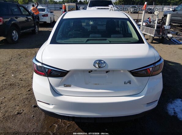 3MYDLBYV6HY148063 2017 TOYOTA YARIS IA White 