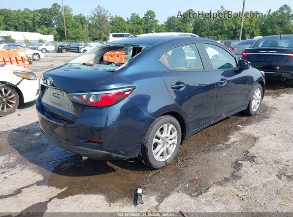 3MYDLBYV6HY158320 2017 TOYOTA YARIS IA Blue Trasero derecho