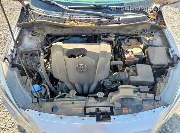 3MYDLBYV6HY163534 2017 TOYOTA YARIS Silver Rear interior view
