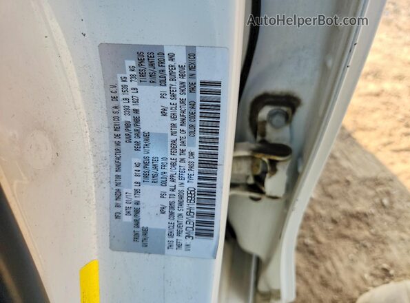 3MYDLBYV6HY169950 2017 TOYOTA YARIS White Вид підкапотного простору