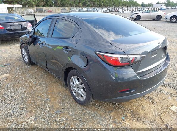 3MYDLBYV6HY173982 2017 TOYOTA YARIS IA Gray Задня ліва чверть