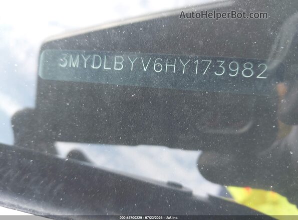 3MYDLBYV6HY173982 2017 TOYOTA YARIS IA Gray Вид підкапотного простору