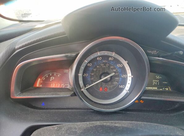 3MYDLBYV7HY150419 2017 TOYOTA YARIS Gray Вид щитка приладів