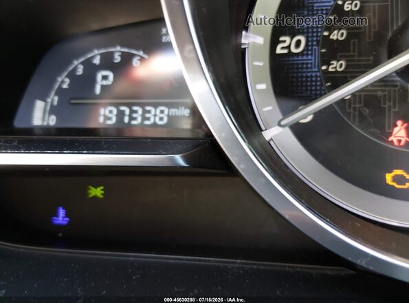 3MYDLBYV7HY192511 2017 TOYOTA YARIS IA Silver 