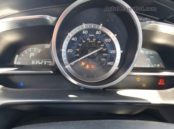 3MYDLBYV7JY311325 2018 TOYOTA YARIS Серый Вид щитка приборов