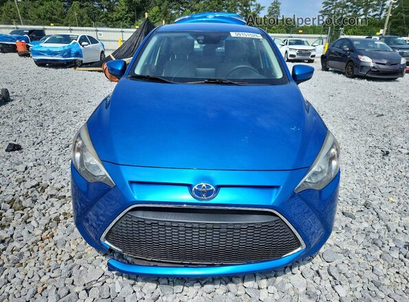 3MYDLBYV7LY707838 2020 TOYOTA YARIS Blue Vista frontal